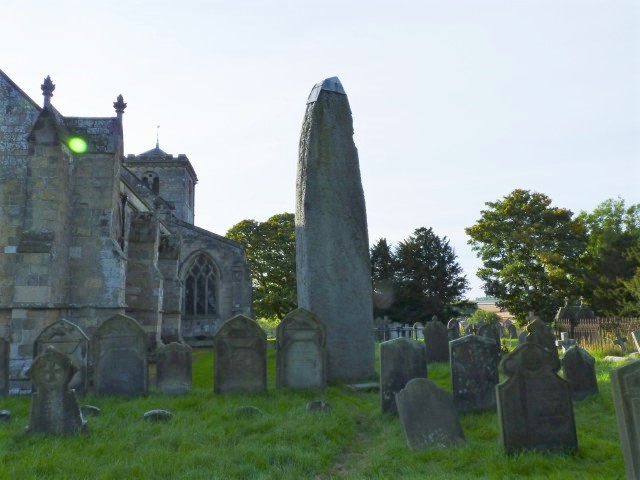 Click for the gallery page to add comments and vote (PID:250662) Rudston Monolith