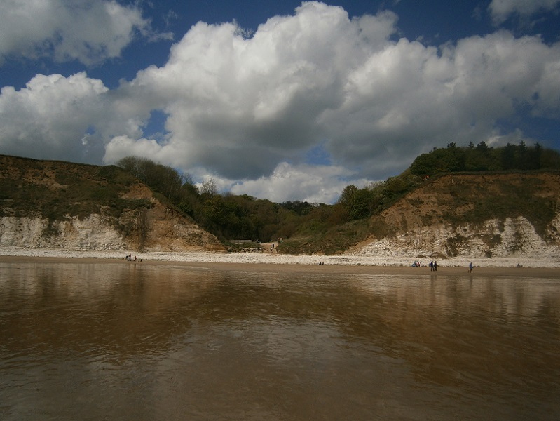 Click for the gallery page to add comments and vote (PID:165799) Dane's Dyke