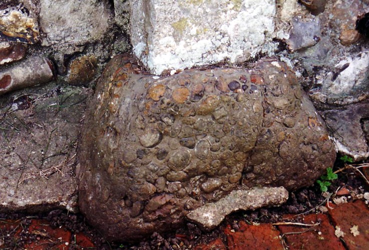 Click for the gallery page to add comments and vote (PID:11558) Magdalen Laver Puddingstone