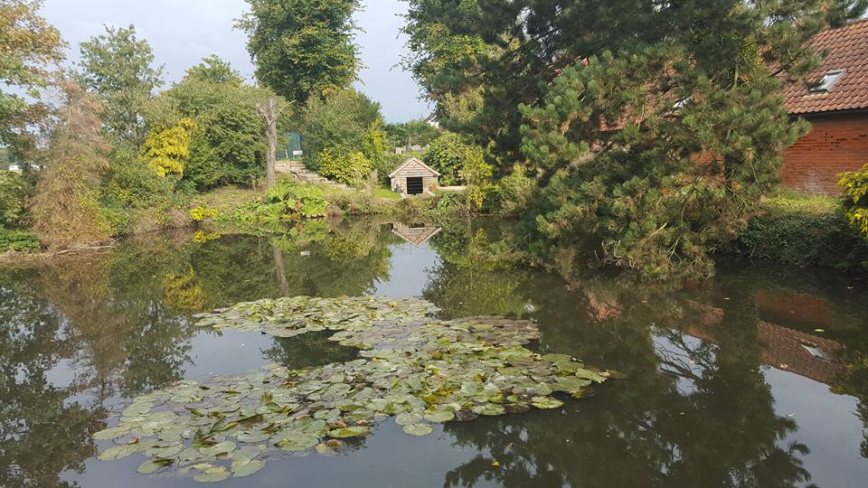 Click for full size image of St. Cedd's Well (North Ockendon) (PID:140019) St. Cedd's Well (North Ockendon)