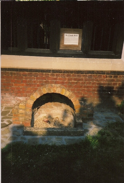 St Chad's Well (Chadwell Heath) (PID:37033) St Chad's Well (Chadwell Heath)