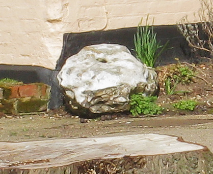 Click for the gallery page to add comments and vote (PID:55280) High Laver Puddingstone