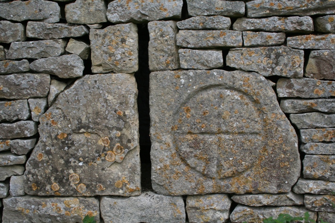 Litteridge Cross