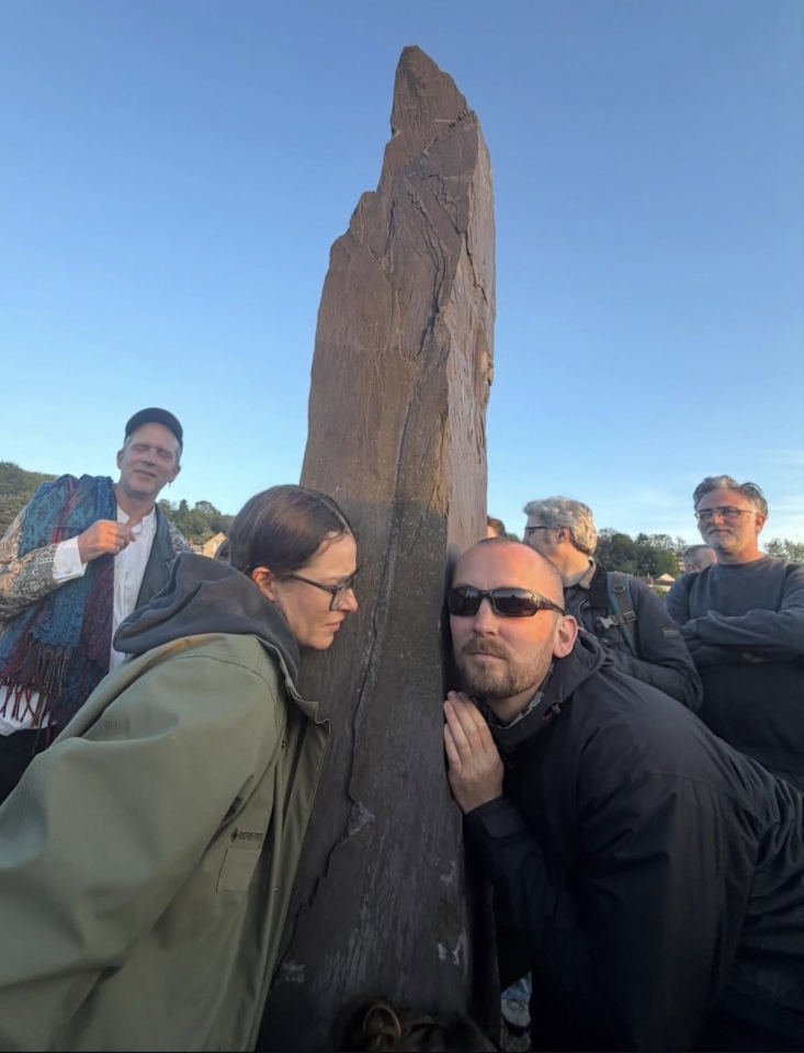 Click for the gallery page to add comments and vote (PID:304447) The Hurdy Stone