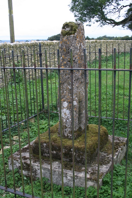 Lypiatt Cross