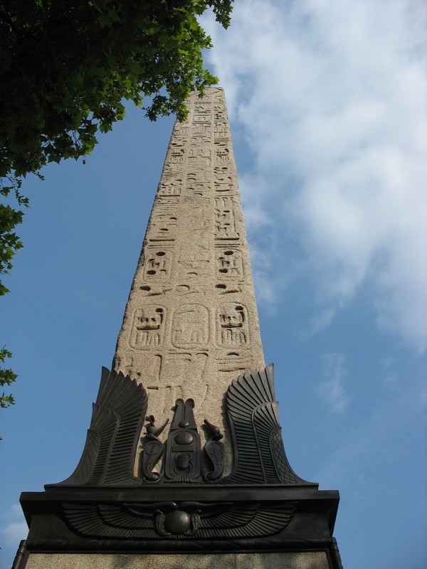 Cleopatra's Needle (London)