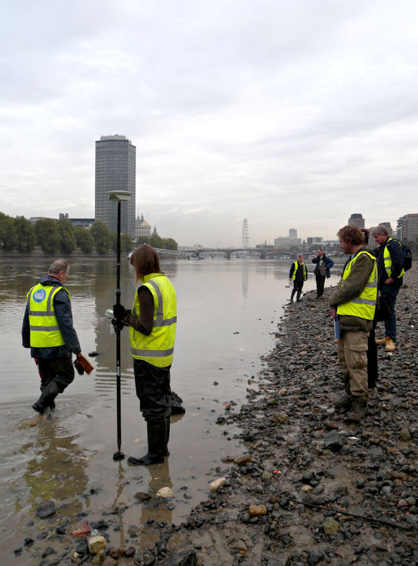 Mesolithic structure near Vauxhall bridge