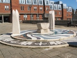 Hampshire Jubilee Sculpture - PID:19738
