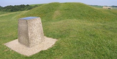 Old Winchester Hill barrow cemetery