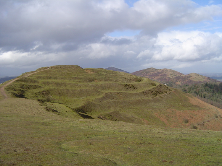 Click for the gallery page to add comments and vote (PID:23830) Herefordshire Beacon