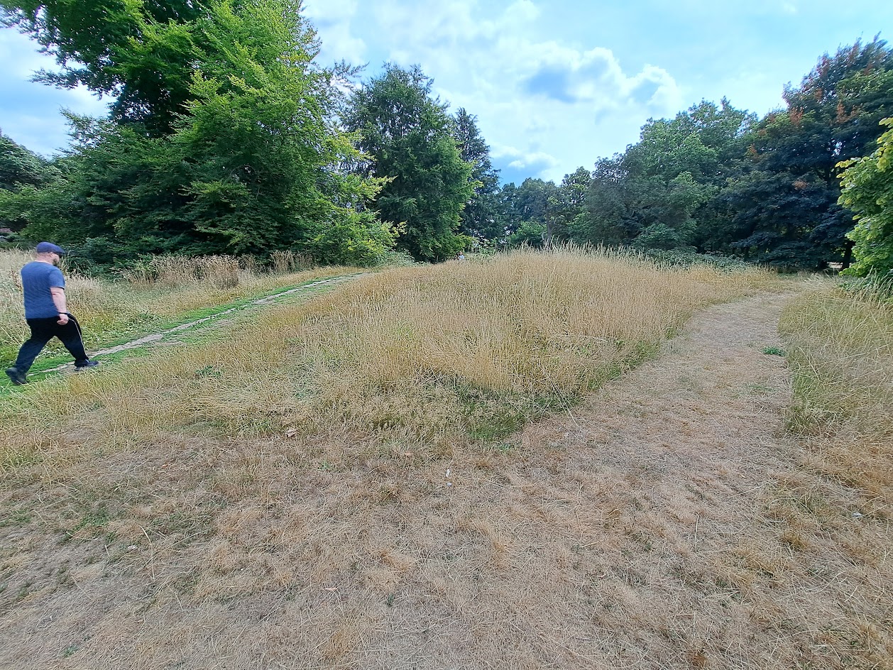 Cassiobury Park barrow