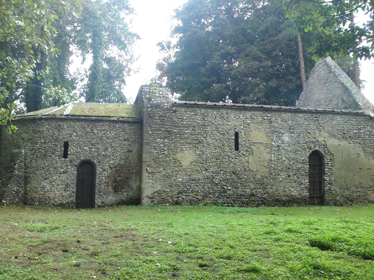 Click for the gallery page to add comments and vote (PID:244468) St Mary’s Chapel, Cockley Cley