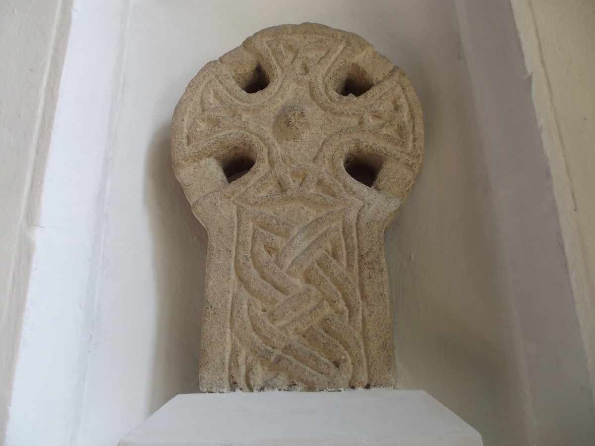 Whissonsett wheel-head cross