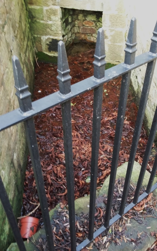 St Helen's Well (Kirkby Overblow)
