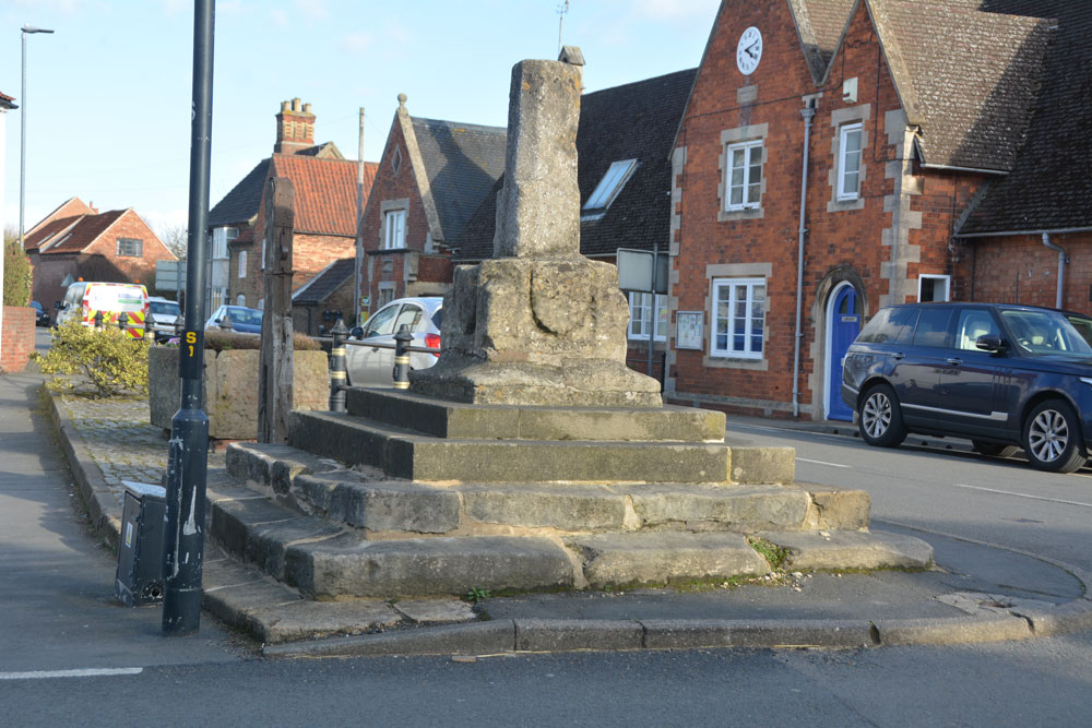 Bottesford Cross