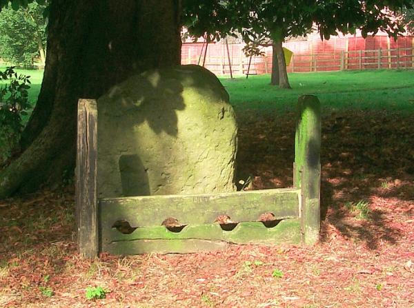 Click for the gallery page to add comments and vote (PID:8644) Grimston Stone