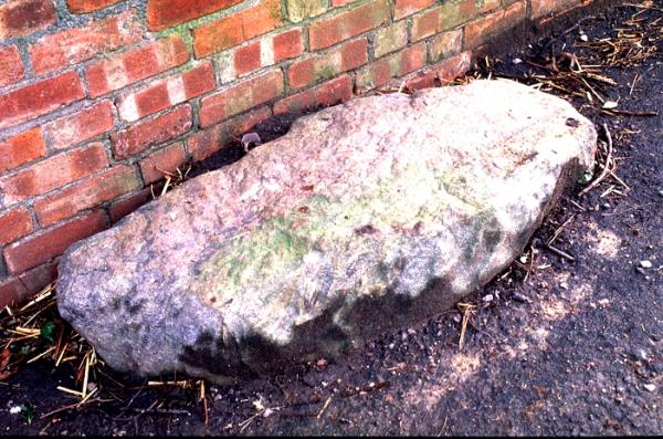 Click for the gallery page to add comments and vote (PID:8643) Long Clawson Stone