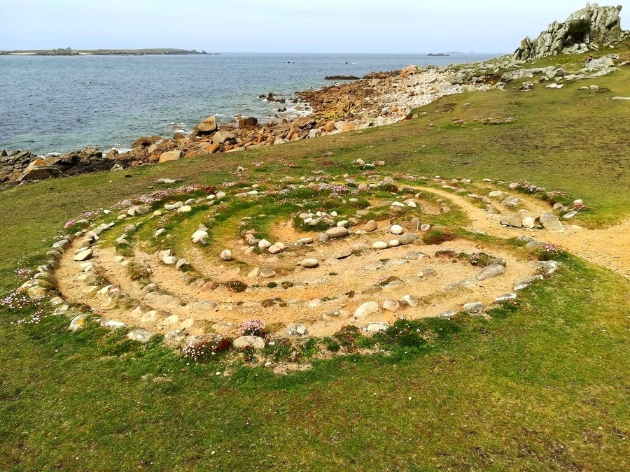 Click for the gallery page to add comments and vote (PID:243036) Troy Town Maze