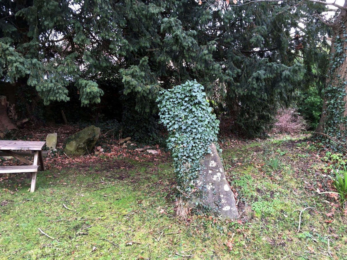 Fromefield Stones
