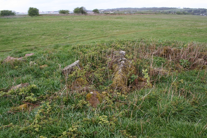 Felton Hill Long Barrow T26