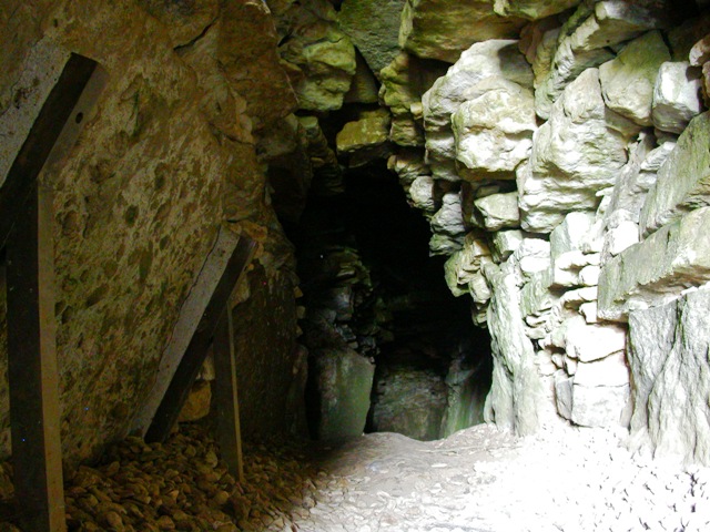 Stoney Littleton