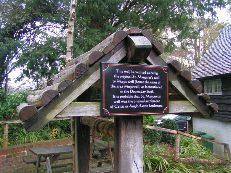 Click for full size image of St. Margaret's Well (Mugswell) (PID:10789) St. Margaret's Well (Mugswell)