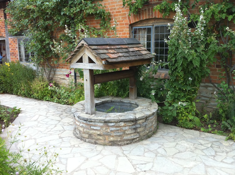 Mary Arden's Well