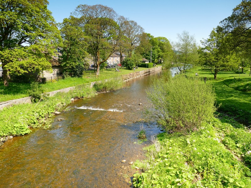 Click for the gallery page to add comments and vote (PID:258174) Roman Ford (Gargrave)