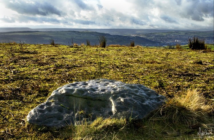 Click for the gallery page to add comments and vote (PID:44184) Stanbury Hill 08