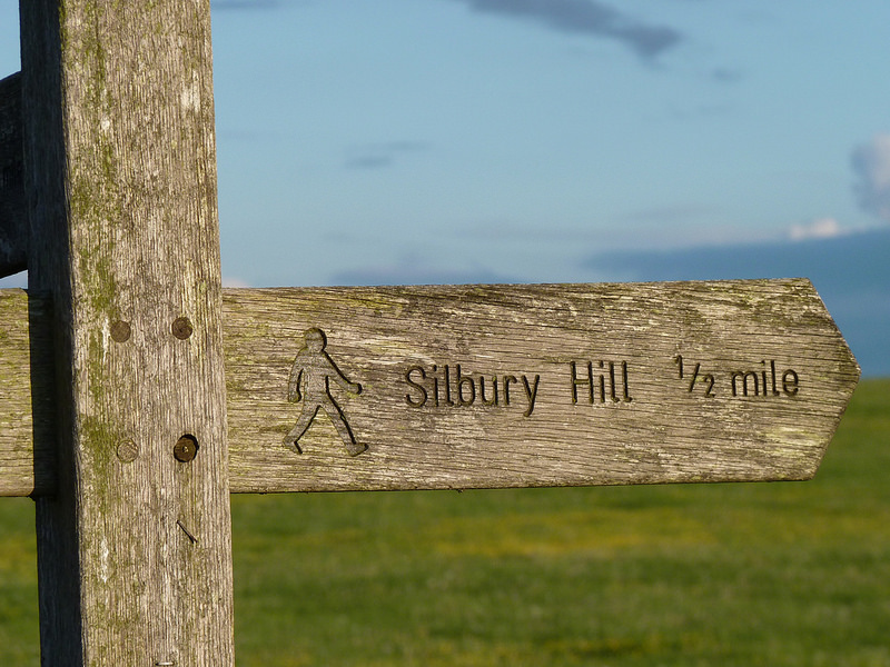 Click for the gallery page to add comments and vote (PID:120106) Silbury Hill