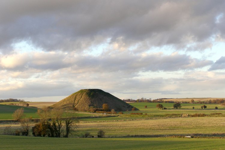 Silbury Hill (PID:25890) Silbury Hill