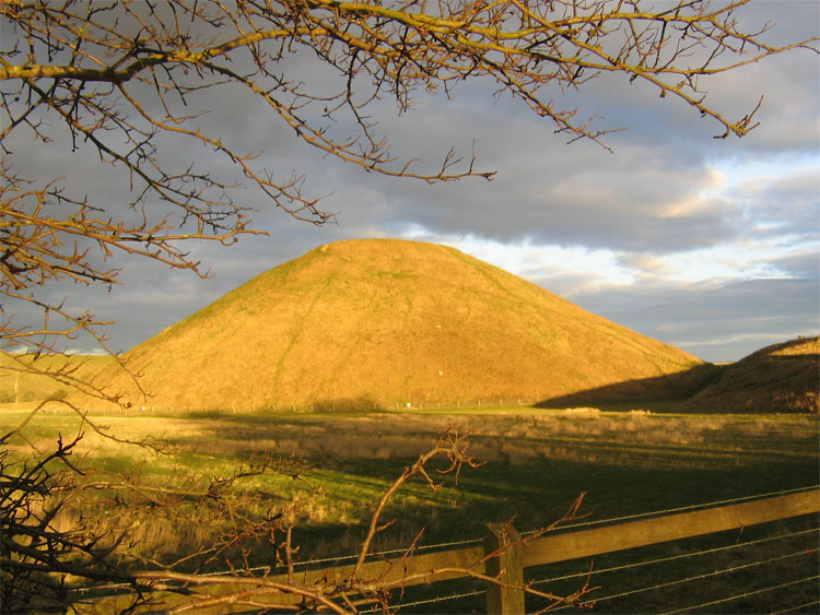 Click for the gallery page to add comments and vote (PID:13170) Silbury Hill