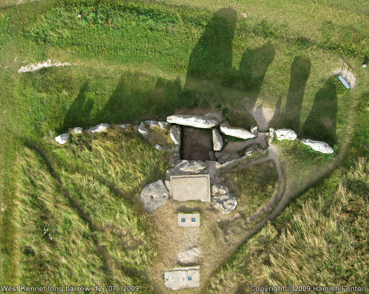 Click for the gallery page to add comments and vote (PID:48939) West Kennett Long Barrow