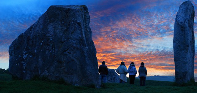 Click for the gallery page to add comments and vote (PID:85611) Avebury