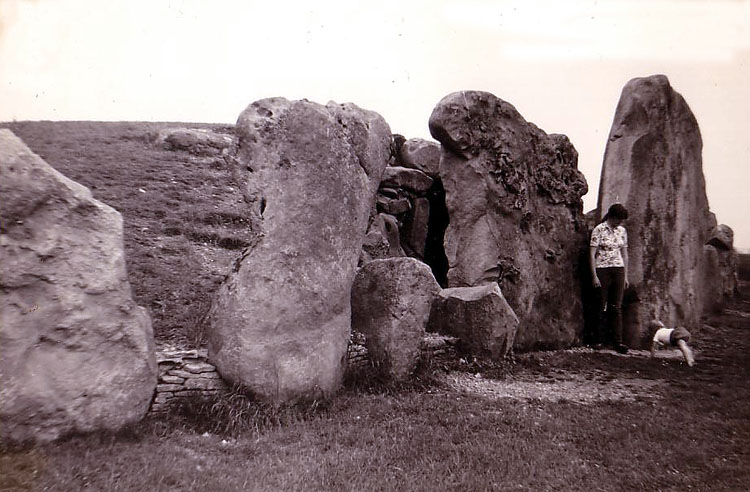 West Kennett Long Barrow