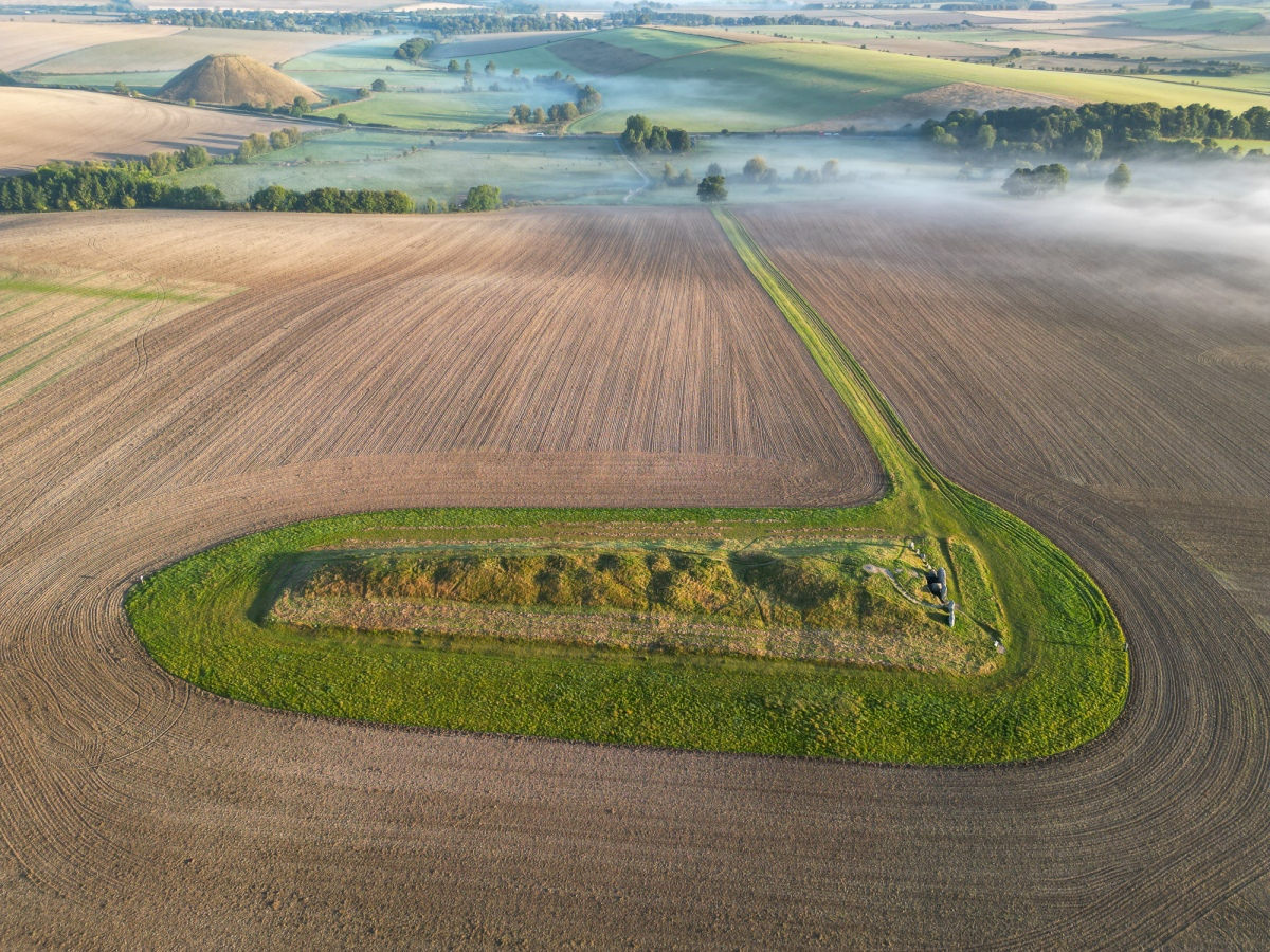 Click for the gallery page to add comments and vote (PID:277588) West Kennett Long Barrow