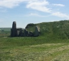 West Kennett Long Barrow - PID:183388