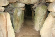 West Kennett Long Barrow - PID:110998