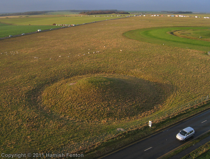 Click for the gallery page to add comments and vote (PID:85709) Stonehenge Bowl Barrow