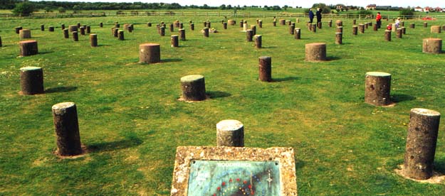 Click for the gallery page to add comments and vote (PID:818) Woodhenge (Wiltshire)