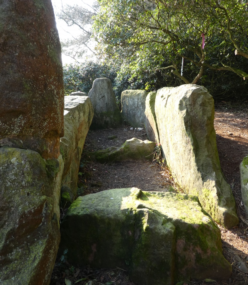 Click for the gallery page to add comments and vote (PID:238898) The Bridestones (Cheshire)