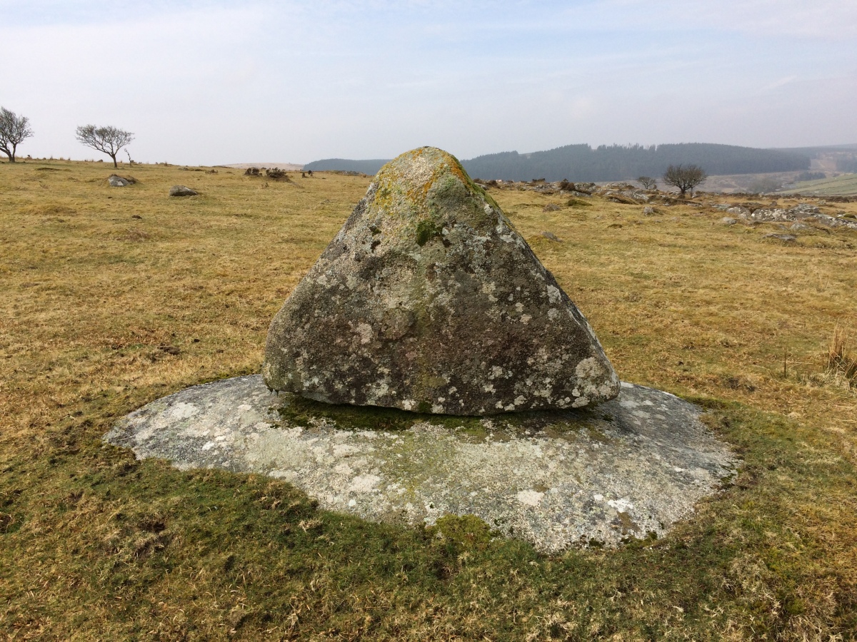Click for the gallery page to add comments and vote (PID:224734) Pyramid Stone (Kilmar Tor)