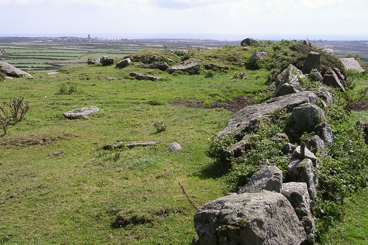 Tredinney Cairn
