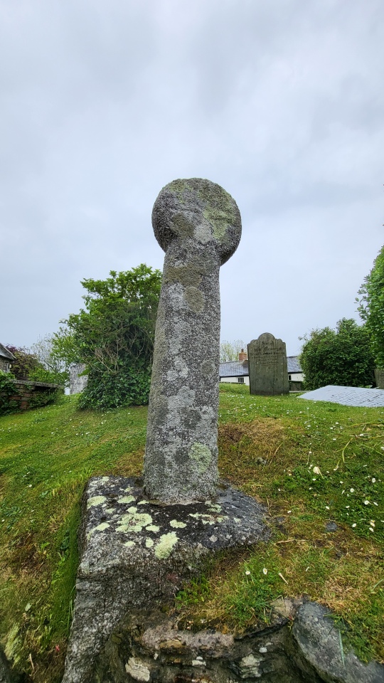 Click for the gallery page to add comments and vote (PID:241656) St Gerrans church cross