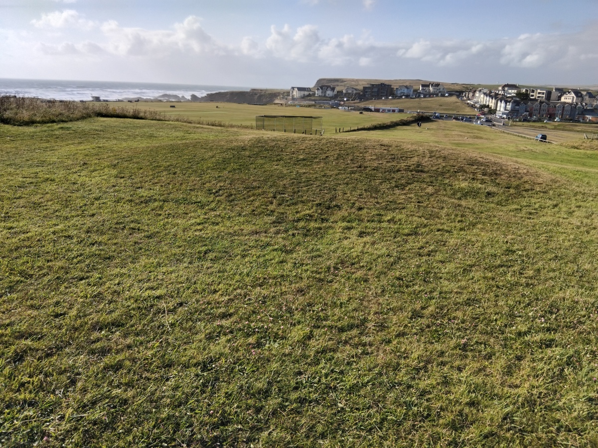 Summerleaze Barrows