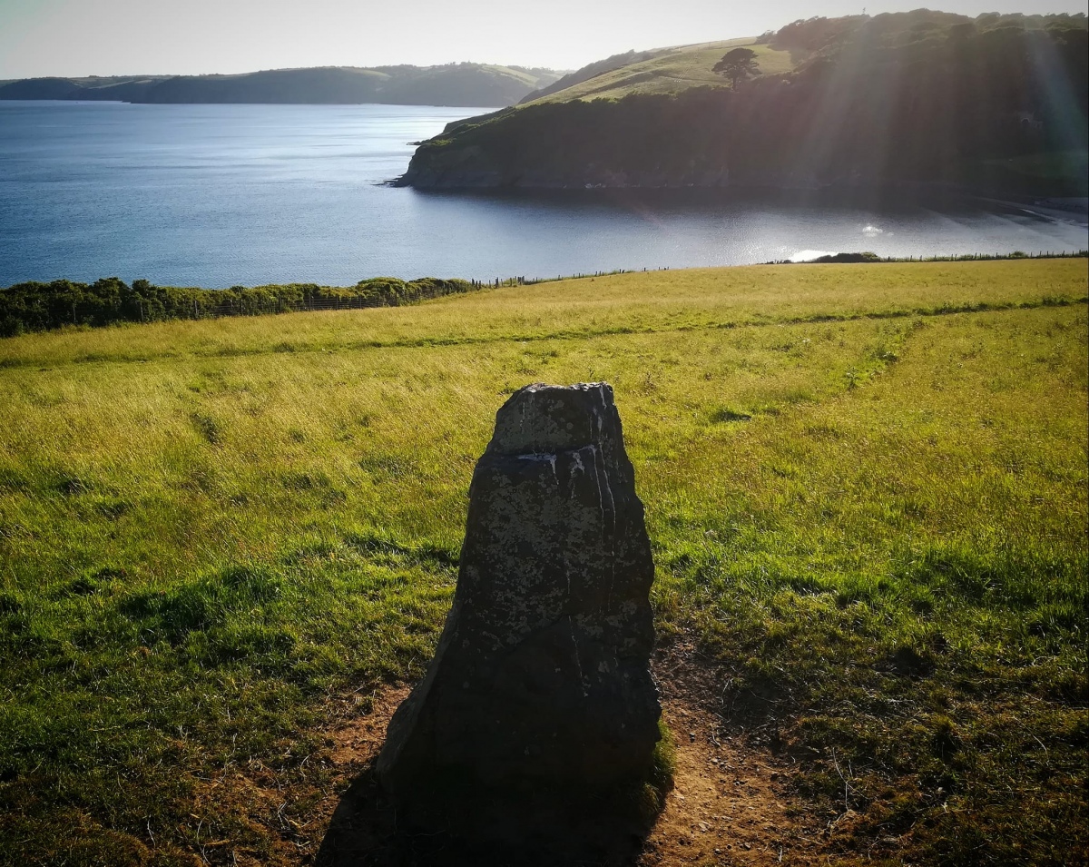 Click for full size image of Standing Stone to the East of Porthluney Bay (PID:274327) Standing Stone to the East of Porthluney Bay