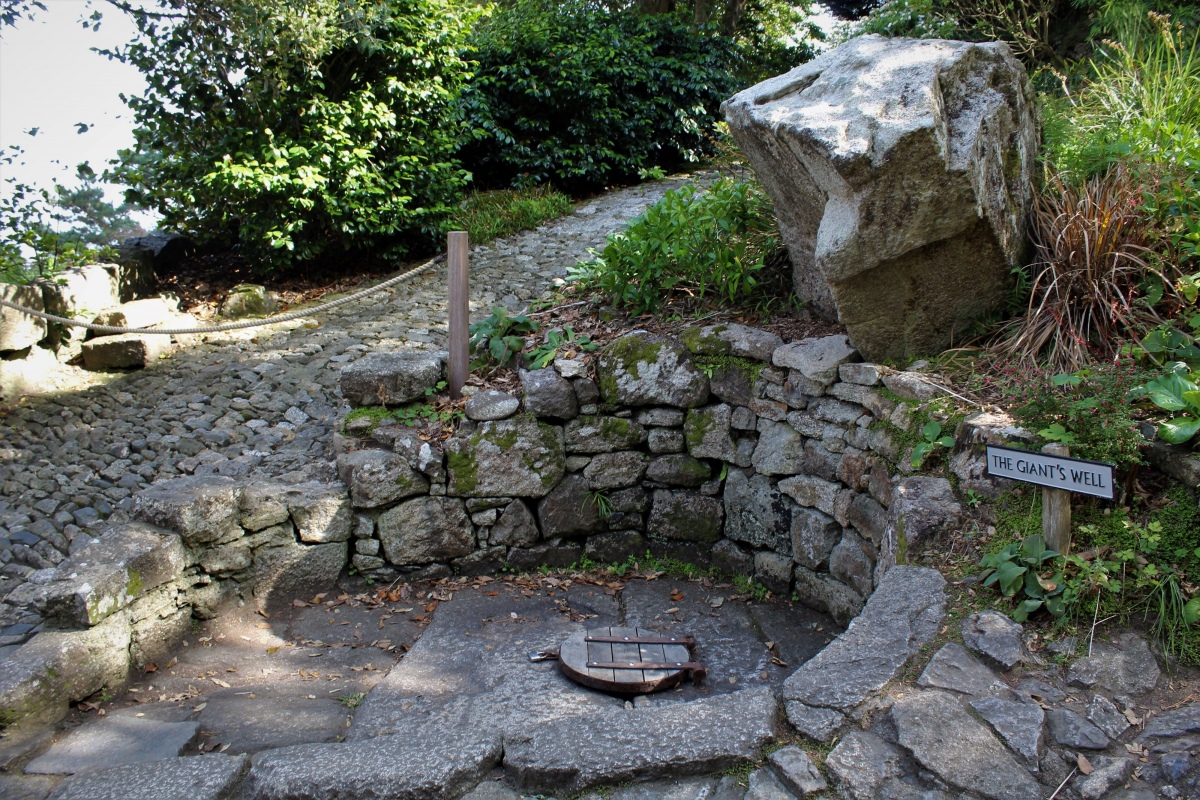 Giant's Well (St. Michael's Mount)