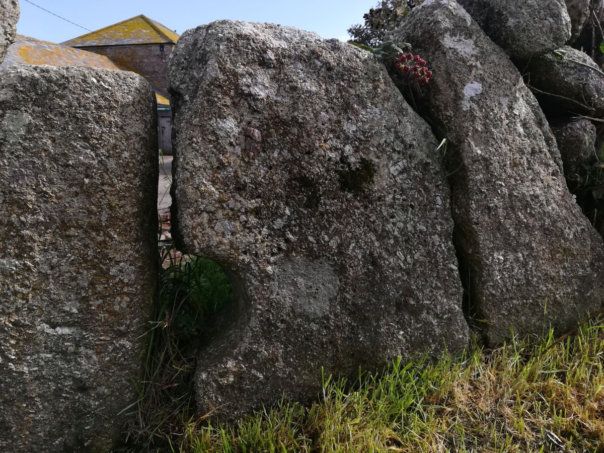 Click for the gallery page to add comments and vote (PID:264619) Boleigh Holed Stone