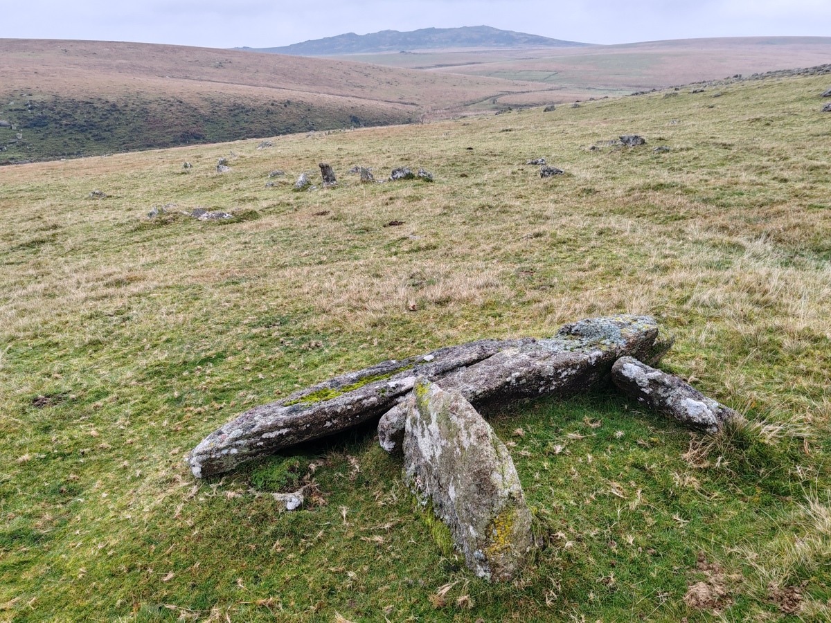 Click for the gallery page to add comments and vote (PID:281742) Leskernick cist