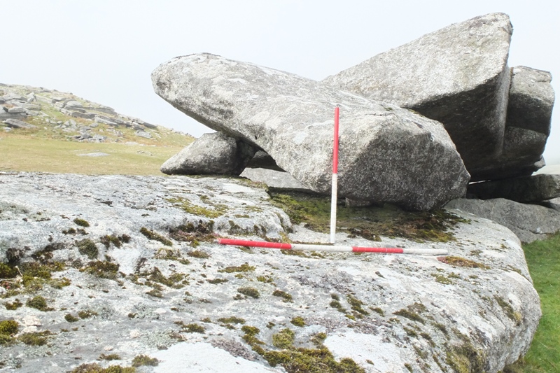 Little Roughtor propped stone